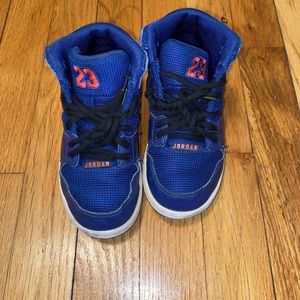 Jordan tennis shoes toddler boy size 11